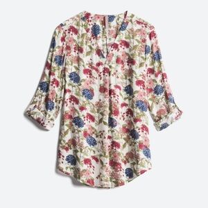 Brina & Em v-neck tunic. Size L